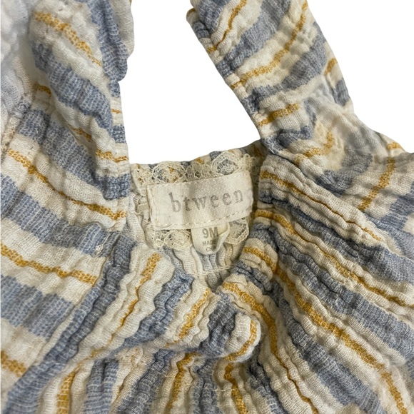 Baby Girl Three-Piece Set: Dress , Headband & Bloomer - Picture 4 of 4